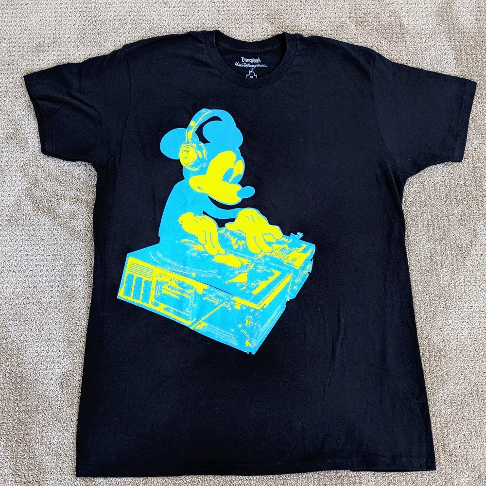 Disneyland Mickey Mouse DJ Shirt Black Size XL